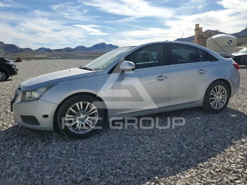 2012 Chevrolet Cruze photo