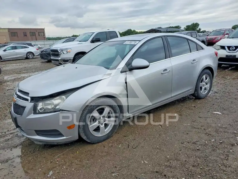 2012 Chevrolet Cruze фото