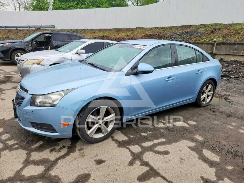 2012 Chevrolet Cruze фото