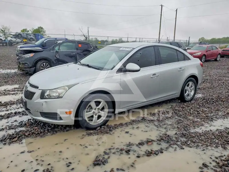 2012 Chevrolet Cruze фото