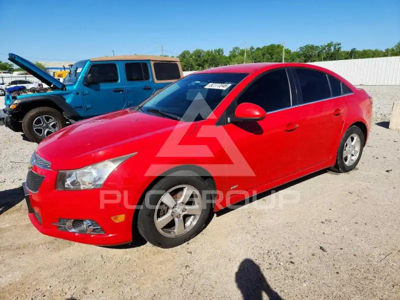 2012 Chevrolet Cruze photo