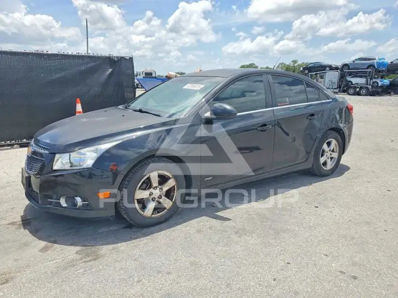 2012 Chevrolet Cruze фото
