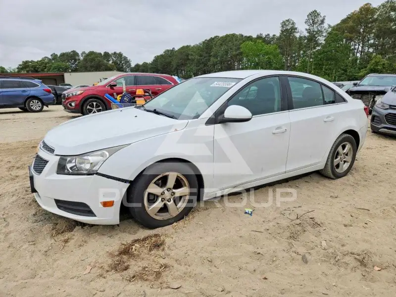 2012 Chevrolet Cruze фото