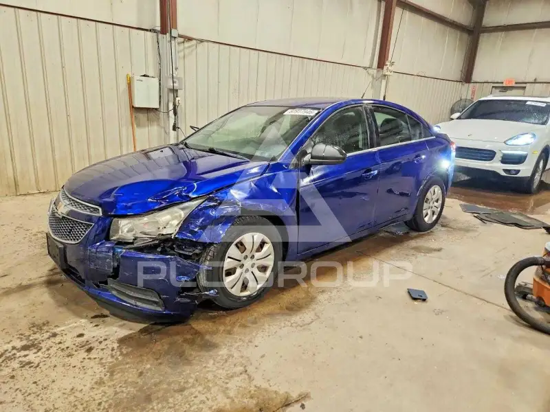 2012 Chevrolet Cruze photo
