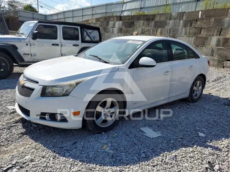 2012 Chevrolet Cruze фото