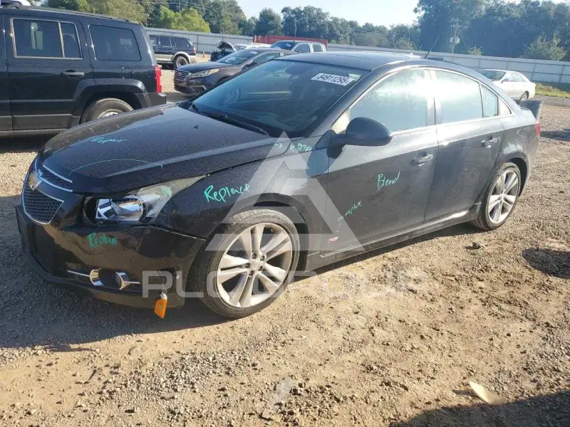 2012 Chevrolet Cruze photo
