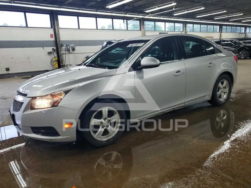 2012 Chevrolet Cruze фото