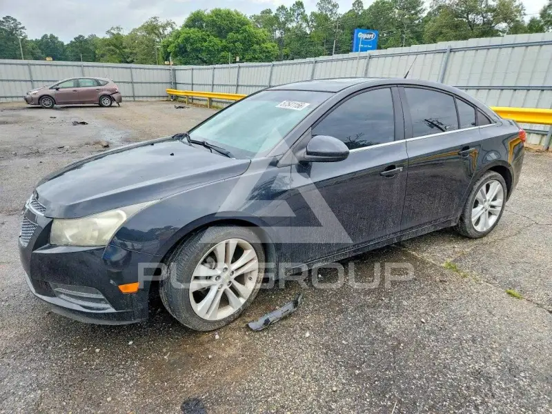 2012 Chevrolet Cruze photo