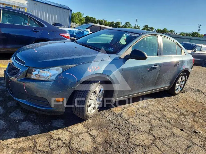 2012 Chevrolet Cruze фото