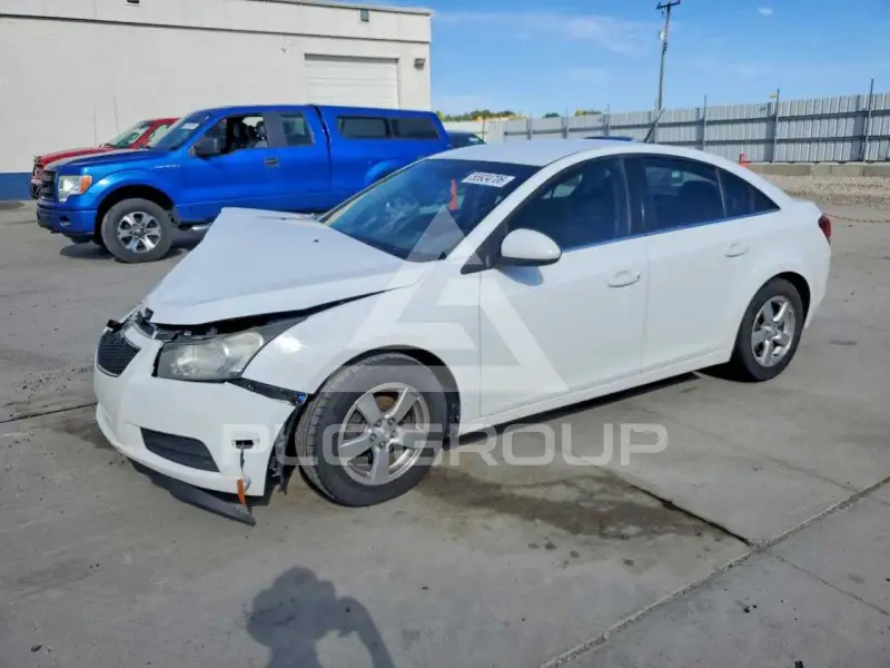 2012 Chevrolet Cruze фото