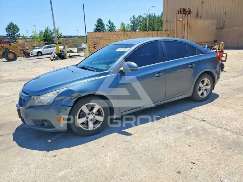 2012 Chevrolet Cruze photo