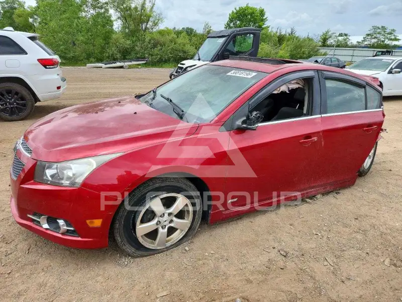 2012 Chevrolet Cruze photo