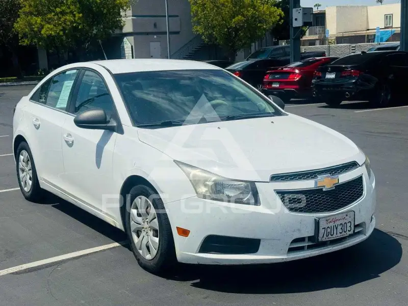 2012 Chevrolet Cruze photo