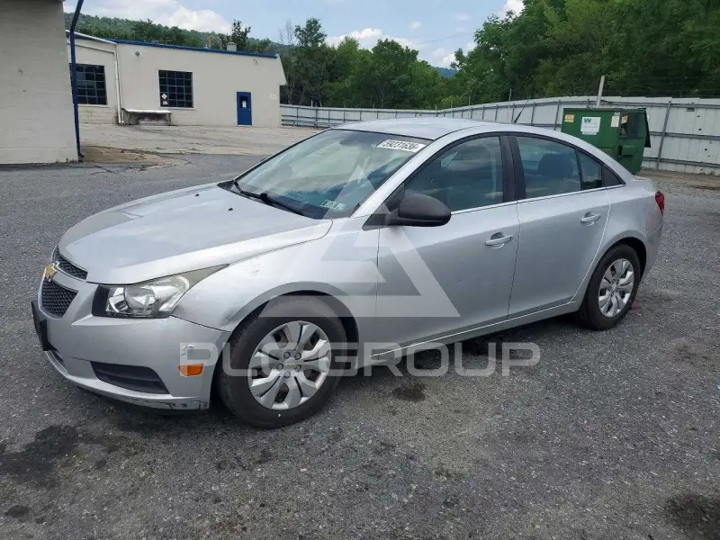 2012 Chevrolet Cruze фото