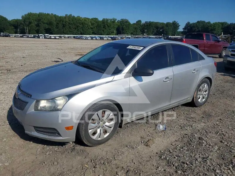 2012 Chevrolet Cruze фото