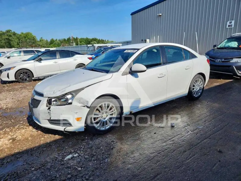 2012 Chevrolet Cruze photo