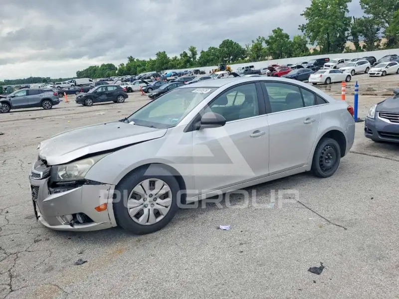 2012 Chevrolet Cruze фото