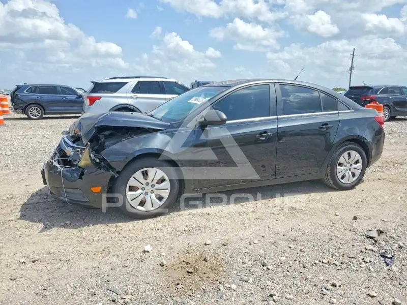 2012 Chevrolet Cruze photo