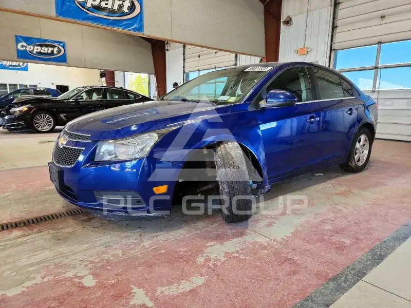 2012 Chevrolet Cruze photo