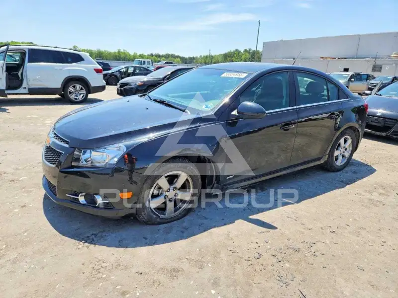2012 Chevrolet Cruze фото