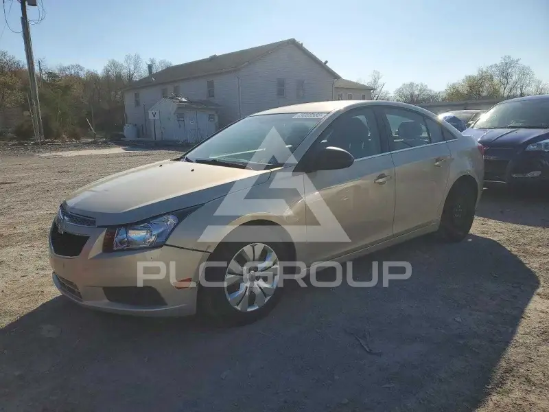 2012 Chevrolet Cruze фото
