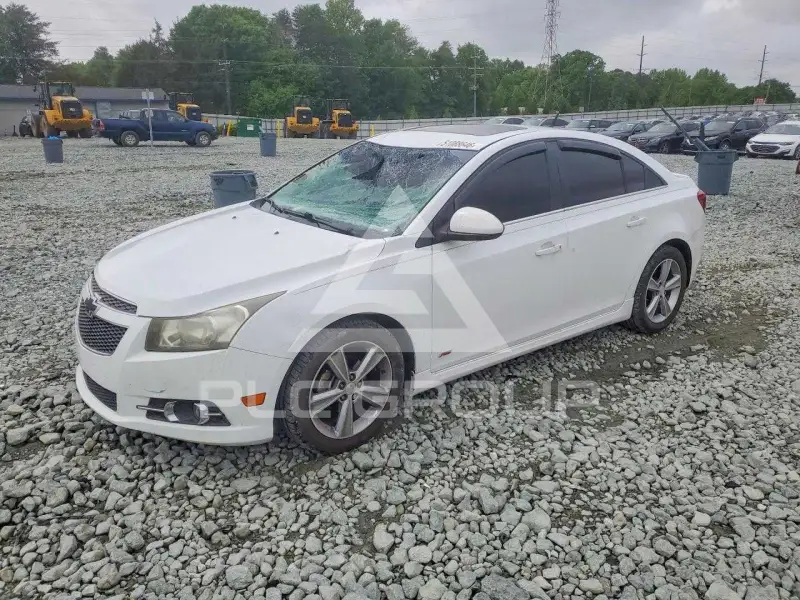 2012 Chevrolet Cruze фото