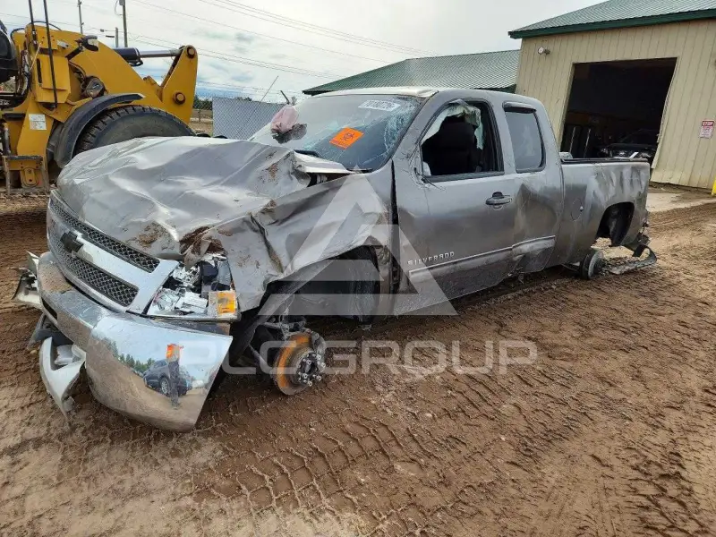 2012 Chevrolet Silverado photo