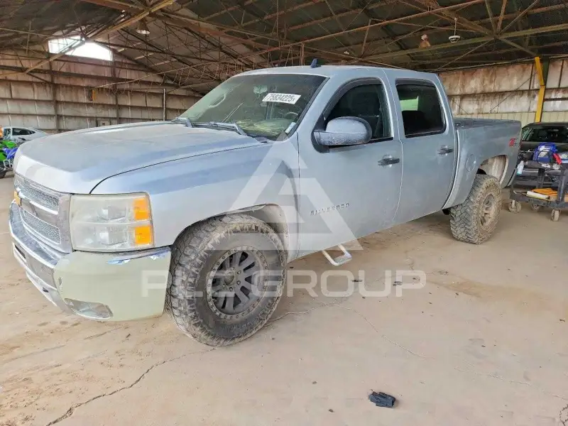 2012 Chevrolet Silverado photo