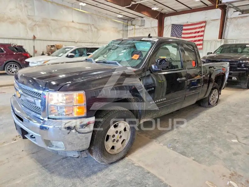 2012 Chevrolet Silverado photo