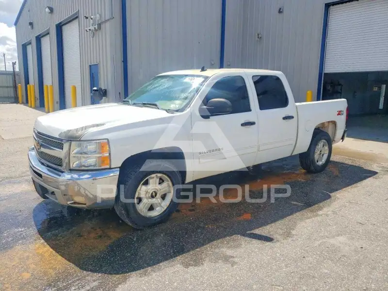 2012 Chevrolet Silverado photo