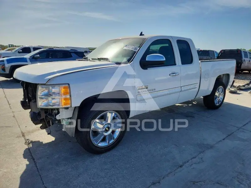 2012 Chevrolet Silverado photo