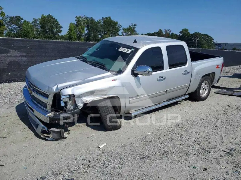 2012 Chevrolet Silverado photo