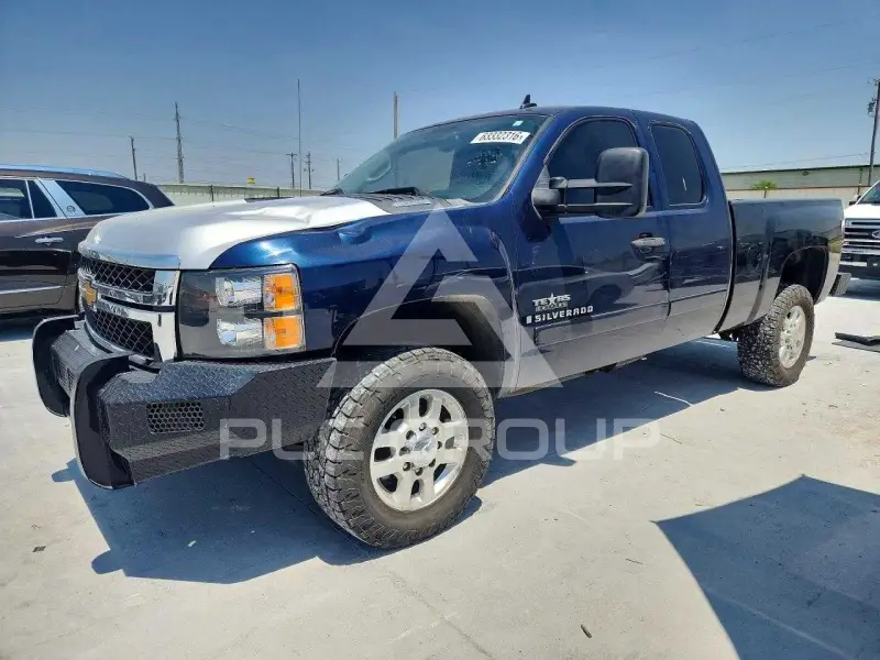 2012 Chevrolet Silverado photo