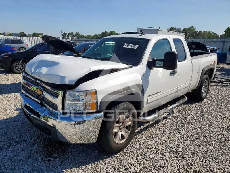 2012 Chevrolet Silverado photo