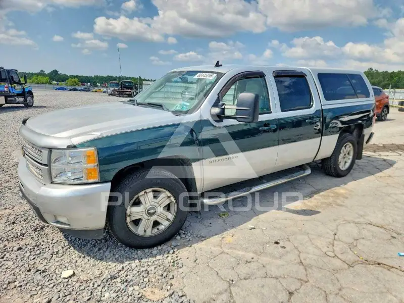 2012 Chevrolet Silverado photo