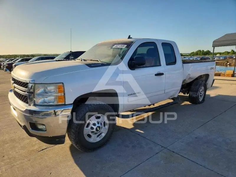 2012 Chevrolet Silverado photo
