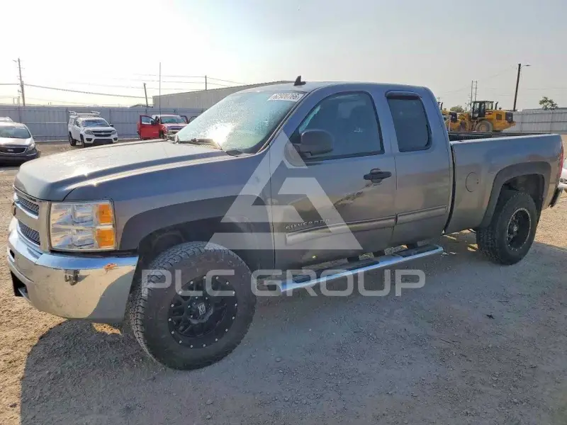 2012 Chevrolet Silverado photo