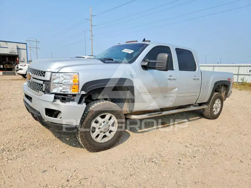 2012 Chevrolet Silverado photo