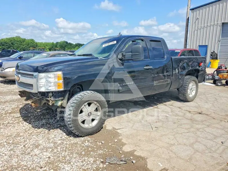 2012 Chevrolet Silverado photo