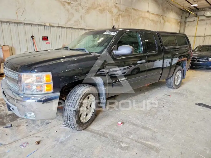 2012 Chevrolet Silverado photo