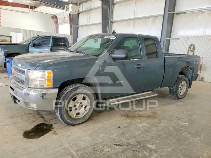2012 Chevrolet Silverado photo