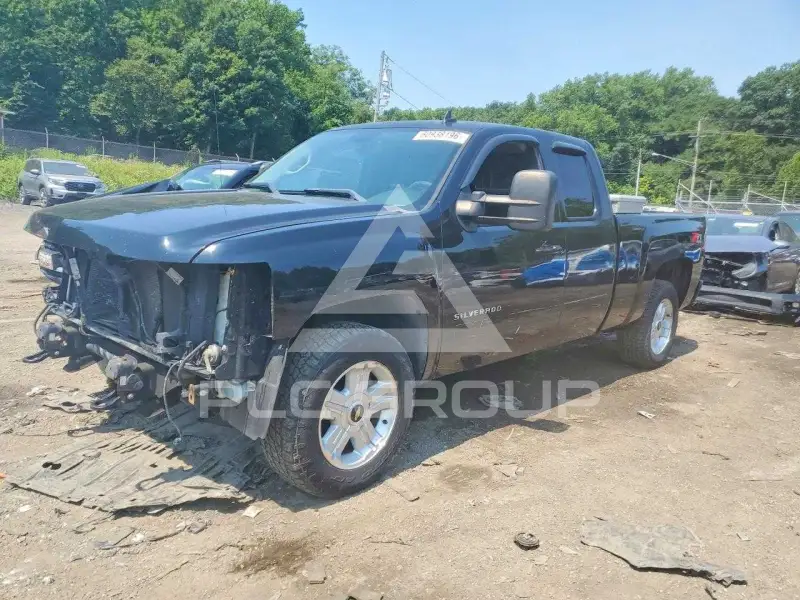 2012 Chevrolet Silverado photo