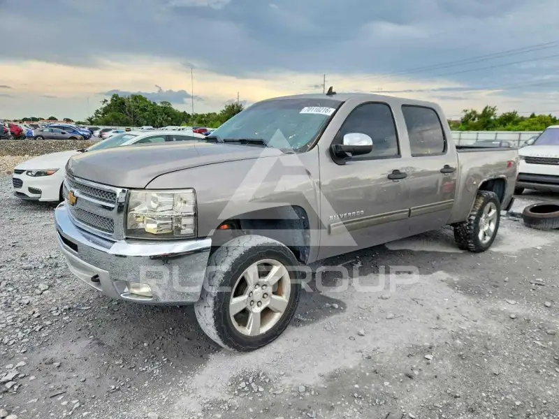 2012 Chevrolet Silverado photo