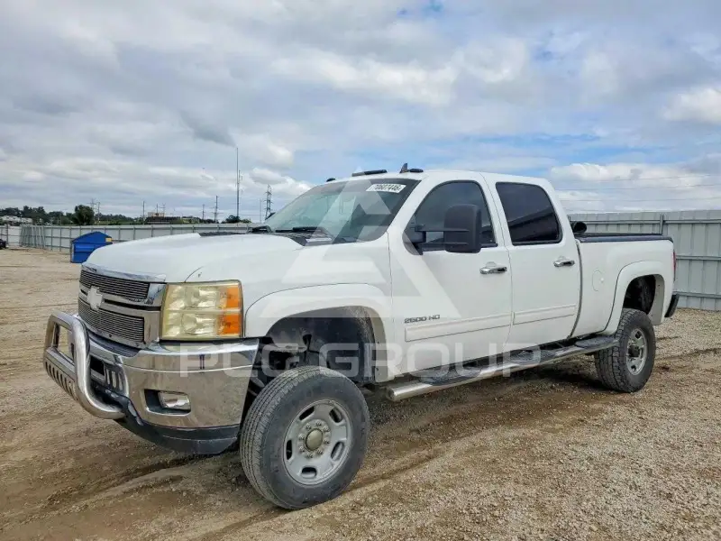 2012 Chevrolet Silverado photo