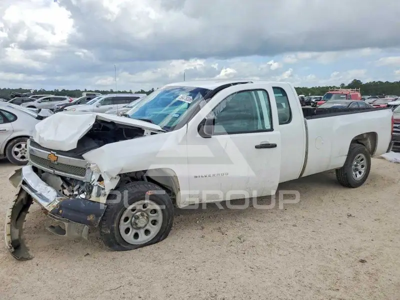 2012 Chevrolet Silverado photo