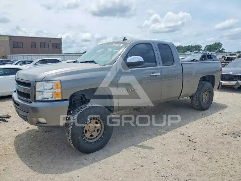 2012 Chevrolet Silverado photo