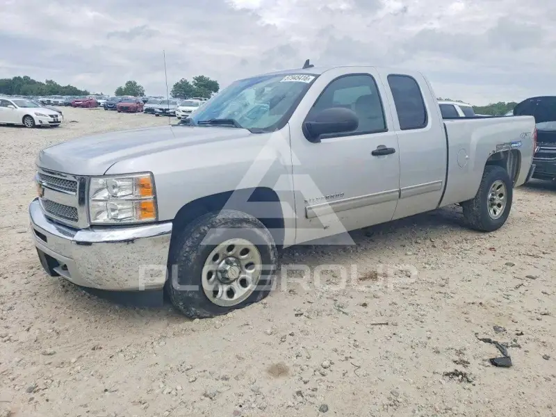 2012 Chevrolet Silverado photo