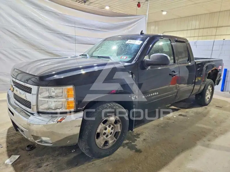 2012 Chevrolet Silverado photo