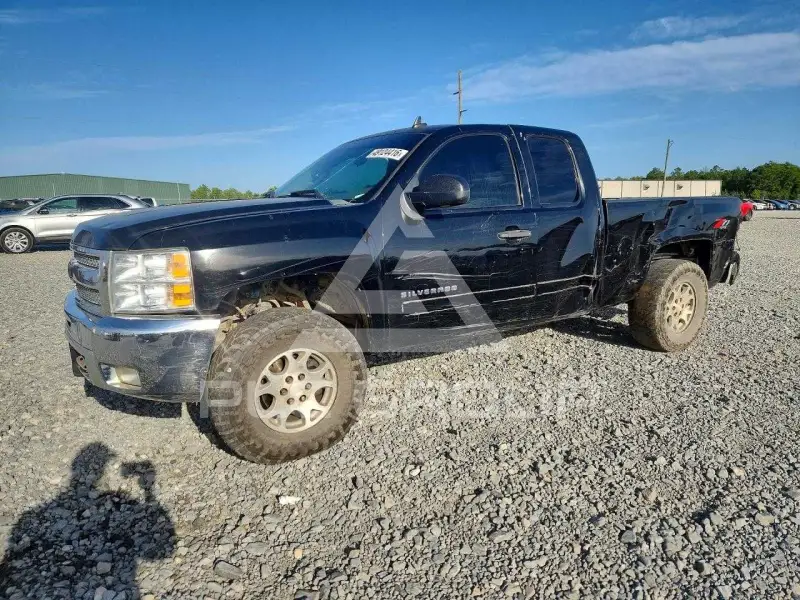 2012 Chevrolet Silverado photo