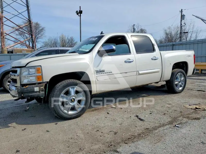 2012 Chevrolet Silverado photo